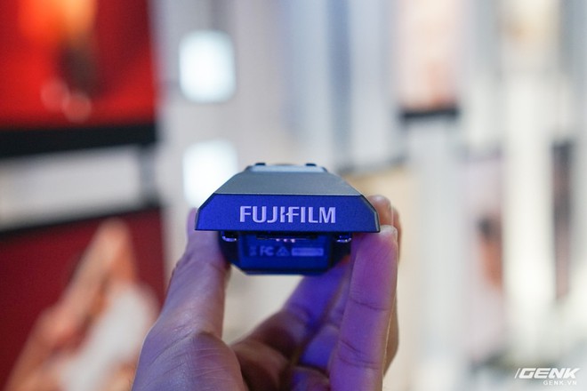 Cận cảnh máy ảnh Medium Format đắt tiền nhất của Fujifilm, mỗi body đã đốt ví bạn đến hơn 250 triệu đồng - Ảnh 7.