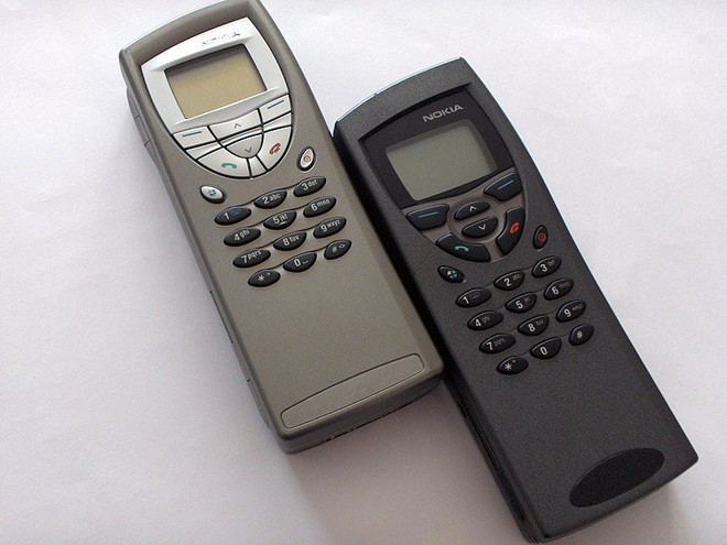 Nhìn lại Nokia 9210 Communicator: Chiếc điện thoại trong mơ của những ai ao ước làm doanh nhân thành đạt 19 năm trước - Ảnh 2.