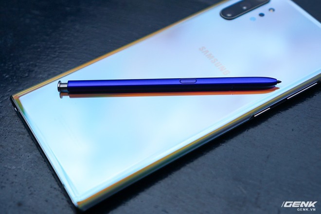 Mở hộp Galaxy Note10 màu Ánh Cực Quang xem có gì mới - Ảnh 13.