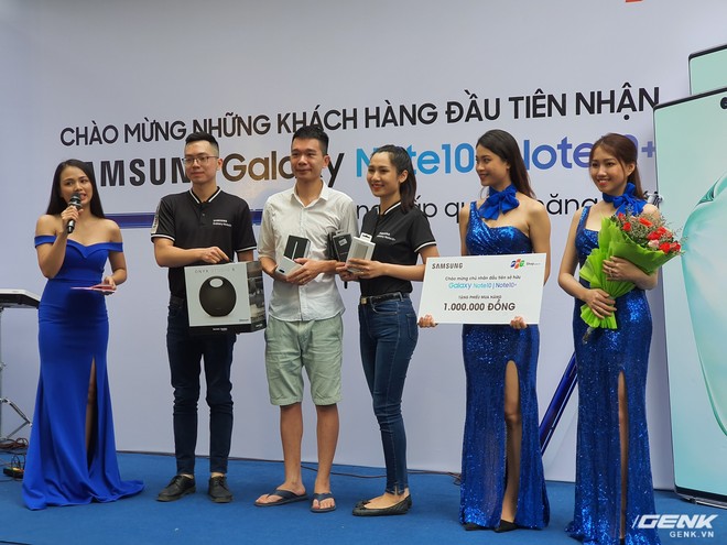 Bộ đôi Galaxy Note10/Note10 chính thức mở bán tại Việt Nam: lượng đặt mua cao kỷ lục, gấp đôi phiên bản Note9 năm ngoái - Ảnh 10.