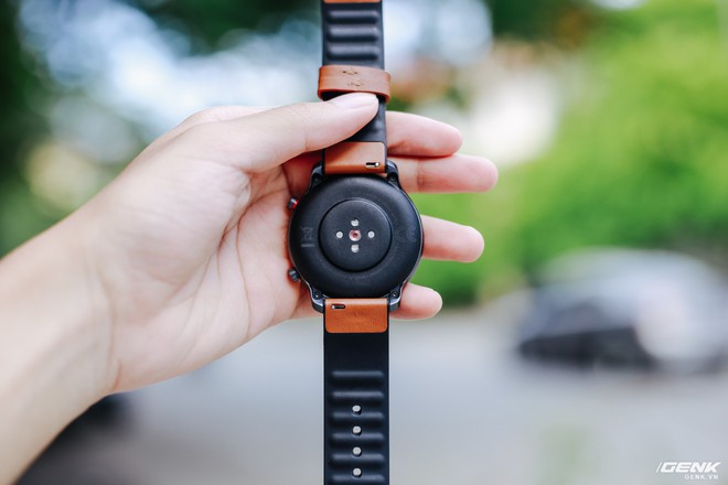 Trên tay Amazfit GTR: Smartwatch thiết kế đẹp, pin siêu trâu dùng 74 ngày, giá 3.9 triệu đồng - Ảnh 4.