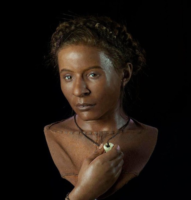 Nhà khảo cổ kiêm nghệ sĩ điêu khắc phục chế thành công khuôn mặt người sống cách đây cả ngàn năm, có người giống hệt chị Đẩu trong Táo Quân - Ảnh 2.