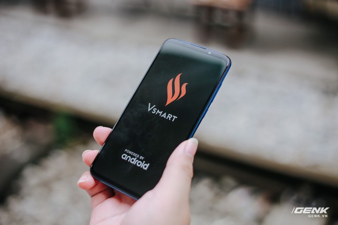 Đánh giá Vsmart Live: Smartphone Việt đáng mua nhất từ trước đến nay - Ảnh 1.