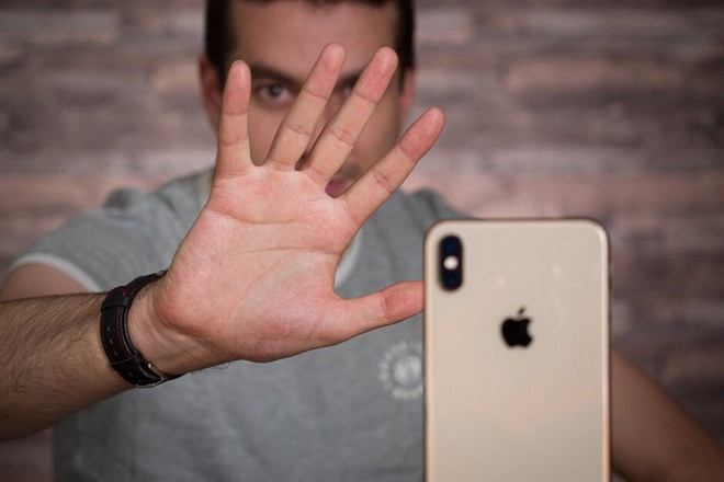 Apple sẽ sử dụng công nghệ nhận diện mới thay thế Face ID và Touch ID - Ảnh 1.