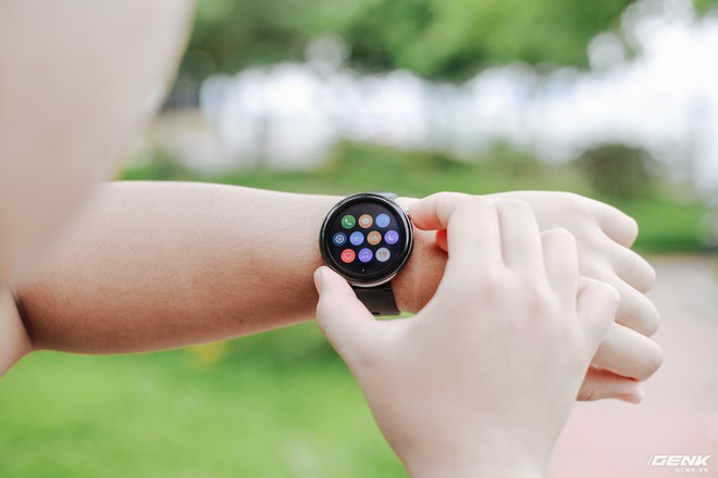 Trên tay smartwatch Amazfit Verge 2: Thiết kế đẹp và cứng cáp, nhiều tính năng thông minh, giá 3.7 triệu đồng - Ảnh 10.