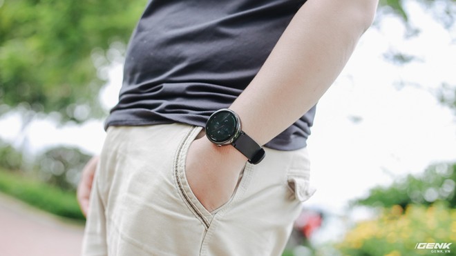 Trên tay smartwatch Amazfit Verge 2: Thiết kế đẹp và cứng cáp, nhiều tính năng thông minh, giá 3.7 triệu đồng - Ảnh 1.