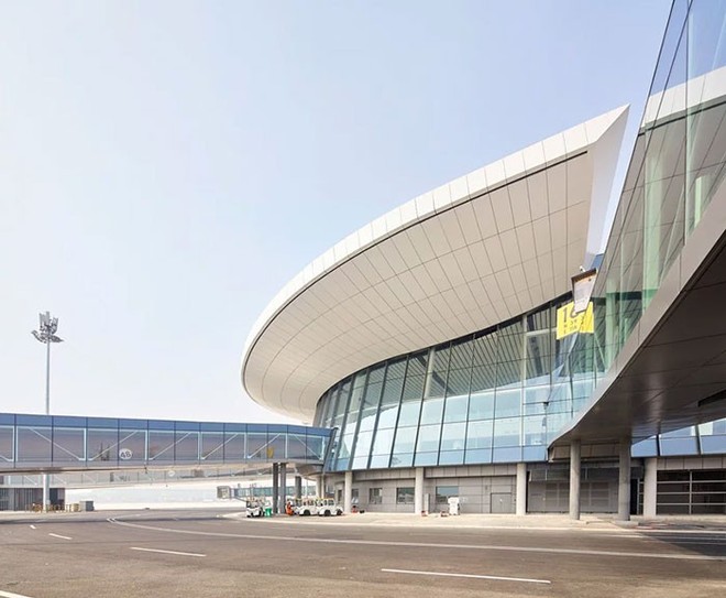 Bắc Kinh vừa khánh thành sân bay mới với ga chờ lớn nhất thế giới - Ảnh 6.