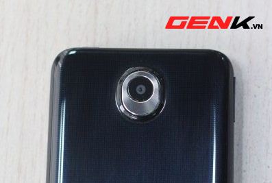 danh-gia-chi-tiet-qsmart-s15-hang-chat-gia-re