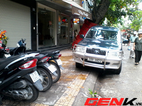 danh-gia-chi-tiet-qsmart-s15-hang-chat-gia-re