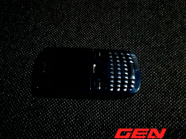 danh-gia-chi-tiet-qsmart-s15-hang-chat-gia-re