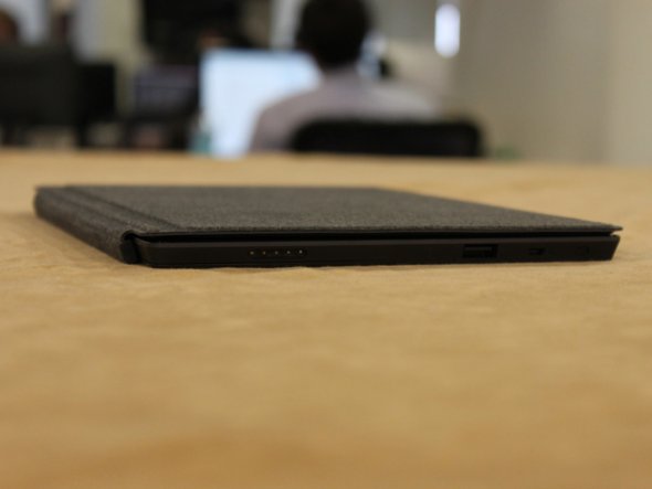 kham-pha-tablet-surface-qua-anh kham-pha-tablet-surface-qua-anh