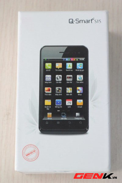 danh-gia-chi-tiet-qsmart-s15-hang-chat-gia-re