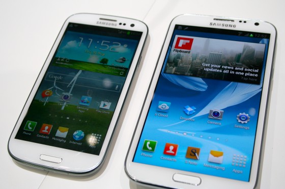 samsung-galaxy-note-ii-xung-dang-de-cho-doi