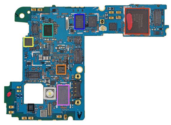 Săm soi nội thất smartphone Nexus 4 37