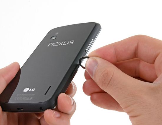 Săm soi nội thất smartphone Nexus 4 8 Săm soi nội thất smartphone Nexus 4 8