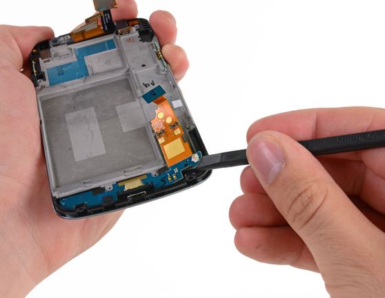 Săm soi nội thất smartphone Nexus 4 39 Săm soi nội thất smartphone Nexus 4 39