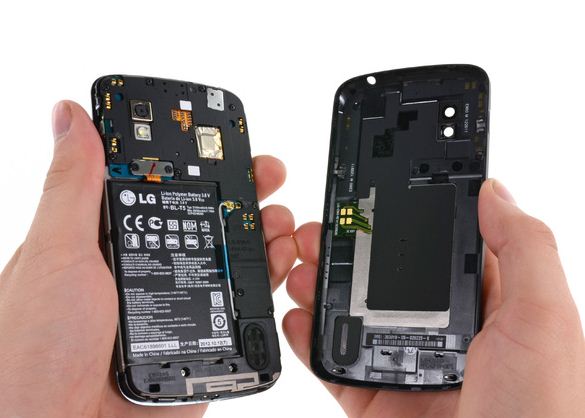 Săm soi nội thất smartphone Nexus 4 11