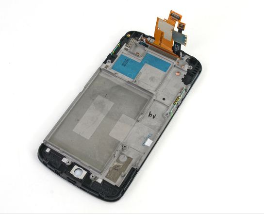 Săm soi nội thất smartphone Nexus 4 45