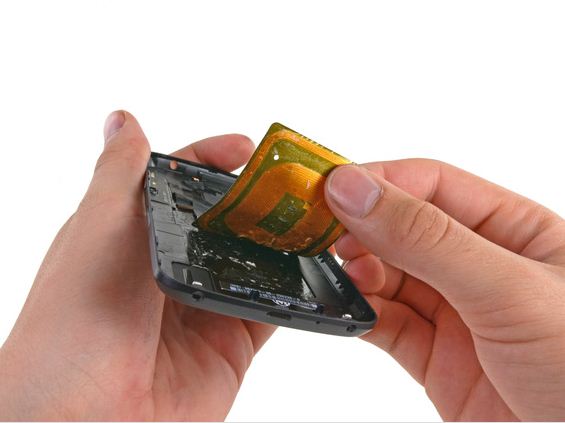 Săm soi nội thất smartphone Nexus 4 13