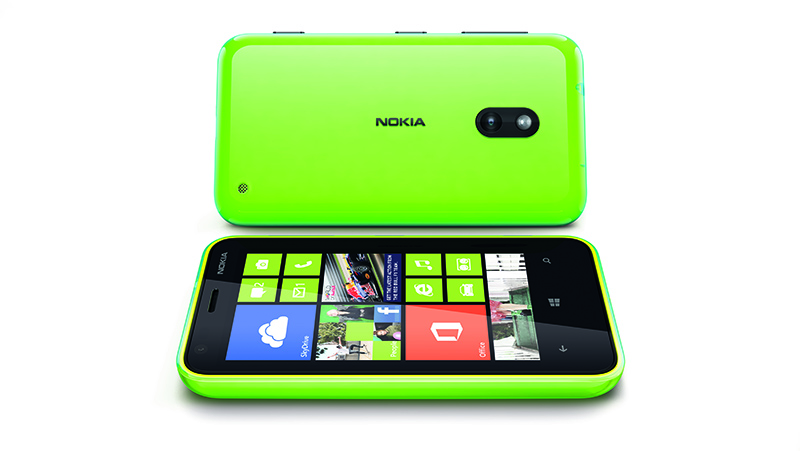 Lumia 620: Smartphone Windows Phone 8 gi&aacute; rẻ 2