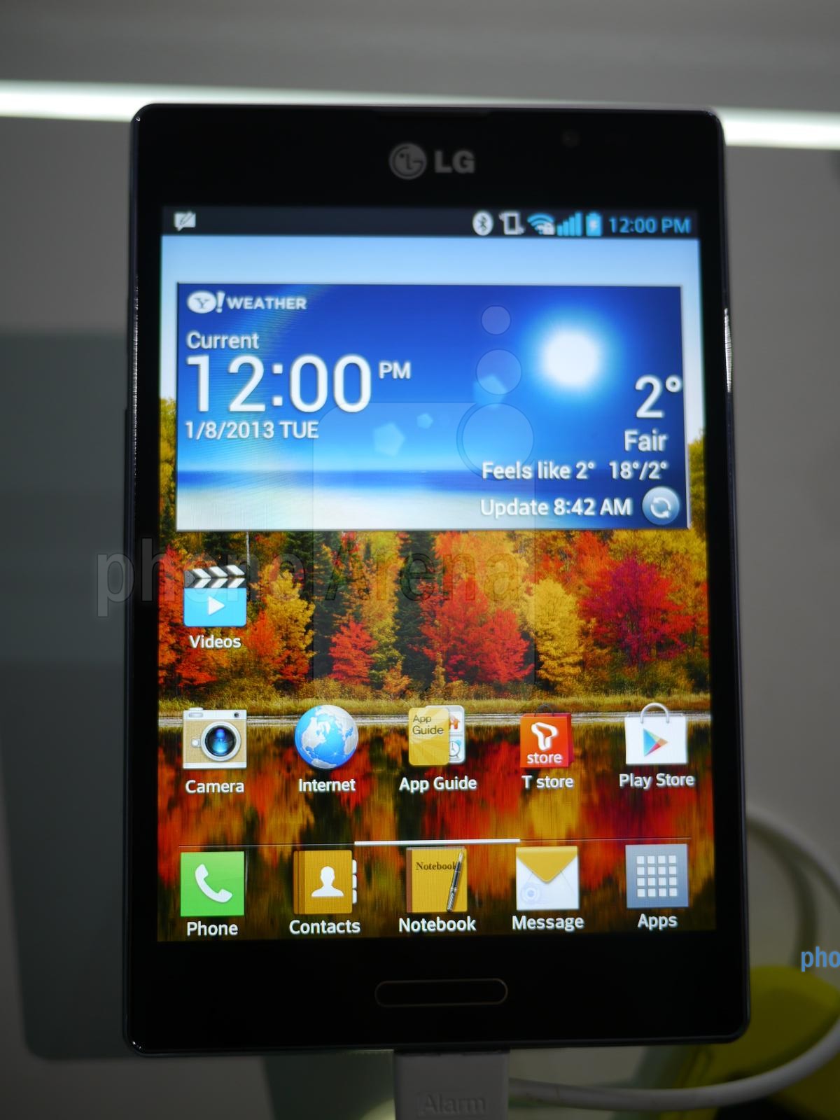 LG Optimus Vu II: Cuốn sổ bỏ túi "cồng kềnh" 7