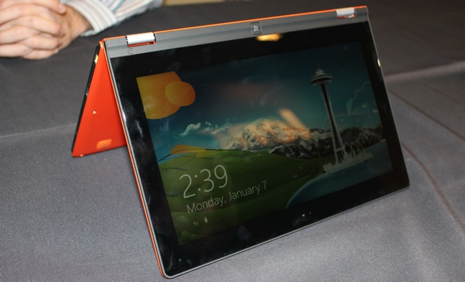 Yoga: Tablet Windows 8 của Lenovo 2