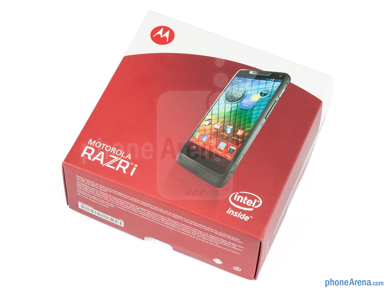 Motorola RAZR i: Nhỏ gọn và bền bỉ 2