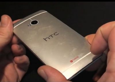 Rò rỉ HTC One màu trắng trước giờ ra mắt 5