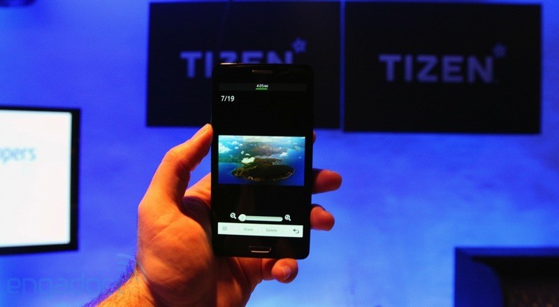 Samsung chính thức công bố điện thoại chạy Tizen 4
