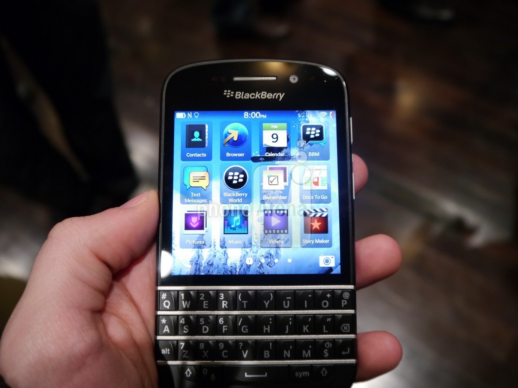 BlackBerry Q10: Màn hình đẹp, phím nhạy, thiết kế đỉnh cao 5