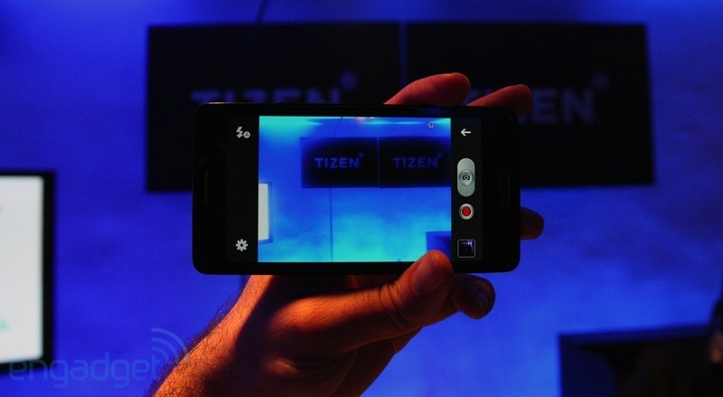 Samsung chính thức công bố điện thoại chạy Tizen 6