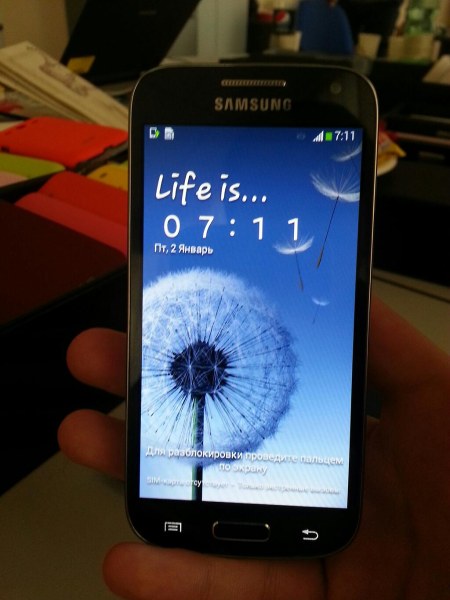 Hé lộ phiên bản "mini" của Samsung Galaxy S4 1