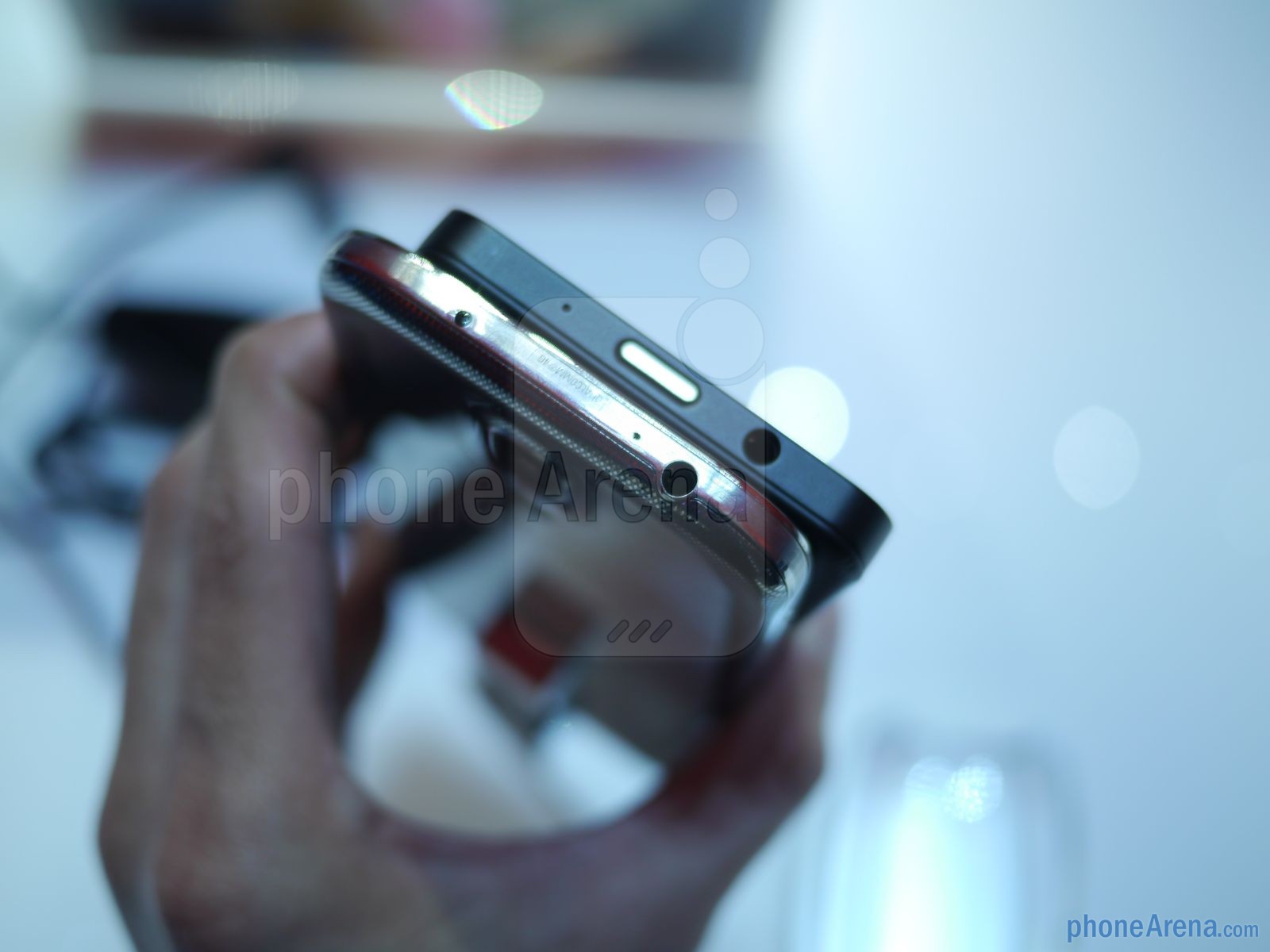 Samsung Galaxy S4 vs BlackBerry Z10: Cuộc chiến chưa cân sức 9