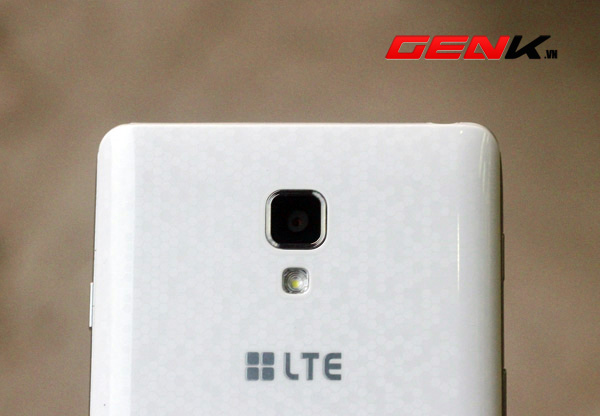 Ảnh thực tế LG LTE III tại Việt Nam 6