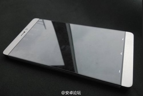Lộ diện smartphone Xiaomi Mi-3 chạy chip Snapdragon 800 1