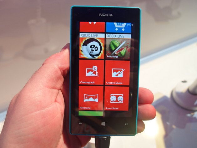 HTC Rhyme vs Lumia 520: Chọn smartphone nào trong tầm giá 4 triệu đồng? 5