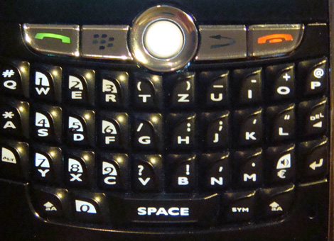 BlackBerry 8800: Tiếng yêu đầu trong tôi Độc giả - Xuân Trường (43 like) 2
