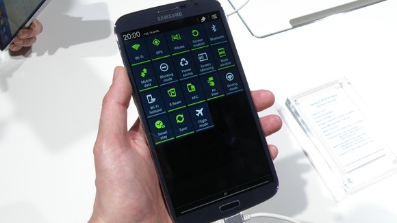 Samsung Galaxy Mega 6.3: To lớn nhưng không khác biệt 11