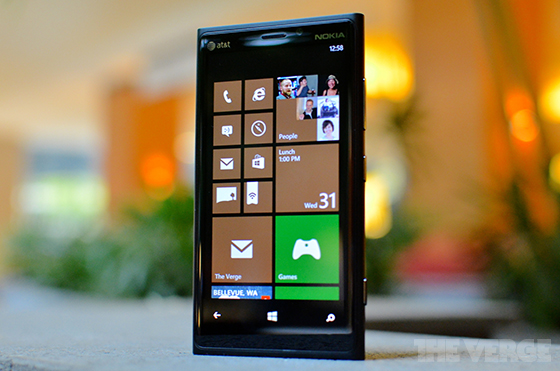 Nokia sẽ sửa lỗi lọt bụi vào màn hình trên Lumia 920 1