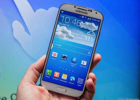 Những "hạt sạn" của Galaxy S4 1