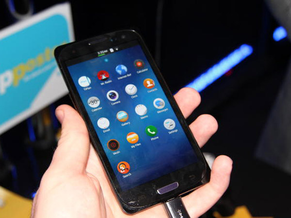 Smartphone cao cấp chạy Tizen 2.1 của Samsung sắp trình làng 2