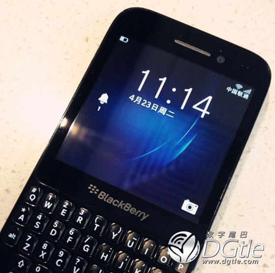 Tiếp tục lộ thiết kế và cấu hình của smartphone giá rẻ BlackBerry R10 2