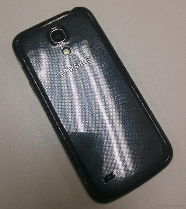 Thêm hình ảnh xác thực về smartphone Galaxy S4 mini 2