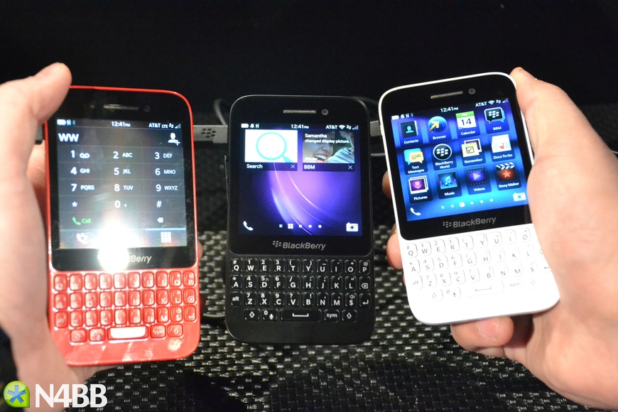 BlackBerry Q5: Máy chạy mượt, chắc chắn nhưng thiết kế không "sang" 1