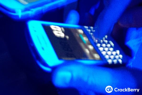 Lộ diện BlackBerry Q10 màu trắng 2