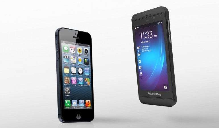 So sánh sơ bộ BlackBerry Z10 và iPhone 5 7