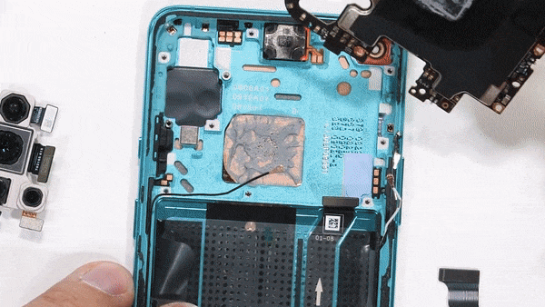 Bên trong OnePlus 8T: mọi thứ đều gấp đôi, 2 viên pin, 2 hệ thống làm mát - Ảnh 2.