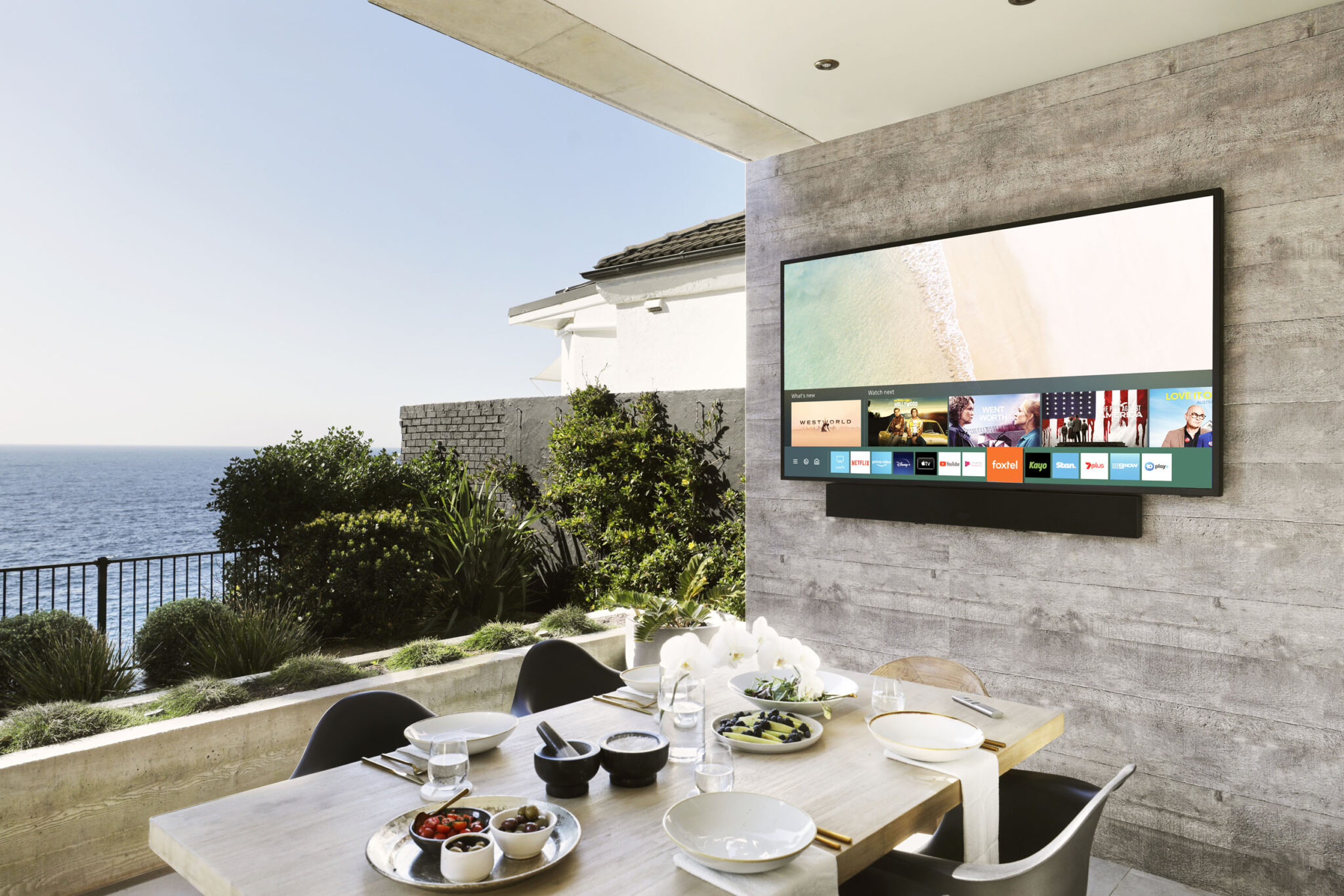 Tại sao tôi phải cần 1 cái TV chống nước chống bụi? - Ảnh 5. Tại sao tôi phải cần 1 cái TV chống nước chống bụi? - Ảnh 5.