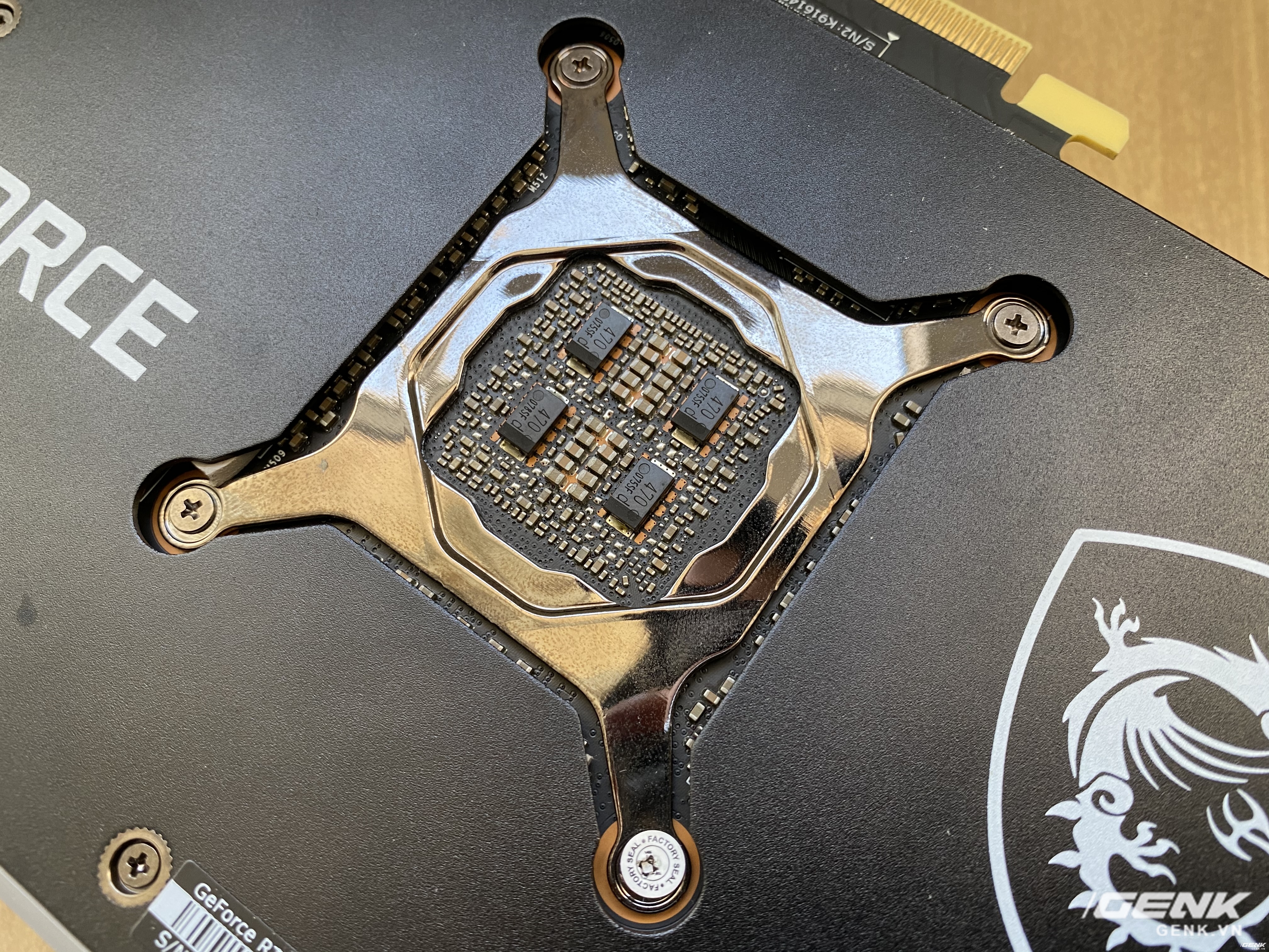 Đánh giá MSI GeForce RTX 3090 Gaming X TRIO: Khi sức mạnh của card đồ họa đã được đẩy đến giới hạn - Ảnh 4. Đánh giá MSI GeForce RTX 3090 Gaming X TRIO: Khi sức mạnh của card đồ họa đã được đẩy đến giới hạn - Ảnh 4.