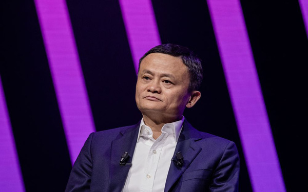  2 tháng bão táp trong cuộc đời Jack Ma: Tài sản bốc hơi 11 tỷ USD chỉ vì 1 lần vạ miệng - Ảnh 1.